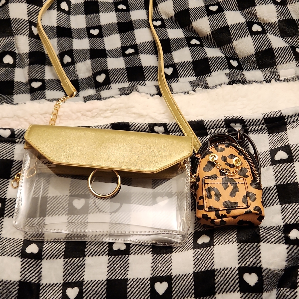 TO GO GO purse NWOT